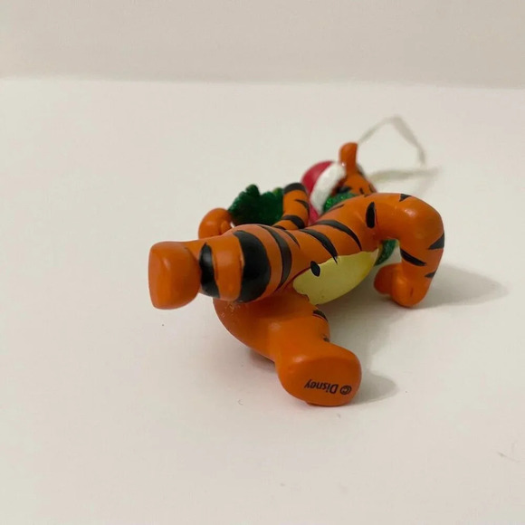 Lot of 2 Disney Winnie the Pooh Christmas Ornaments Tigger 3 Inch - Picture 9 of 16